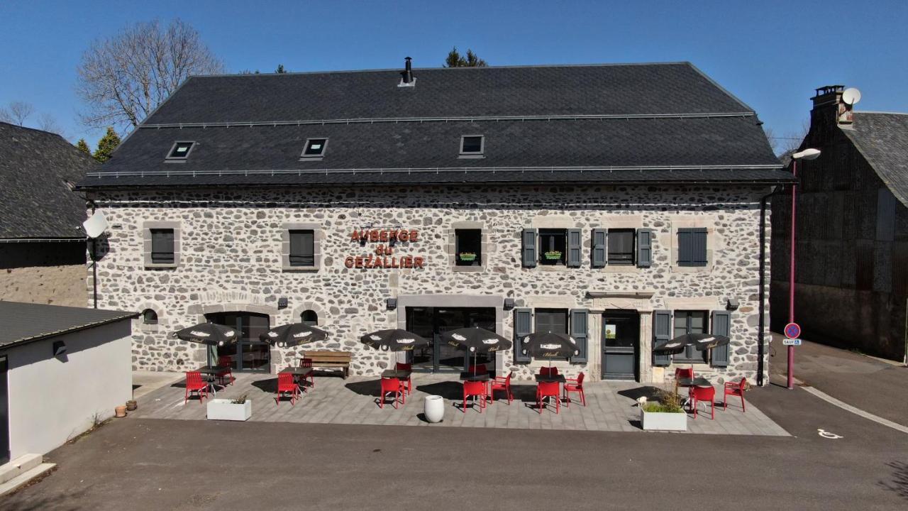Auberge Du Cezallier Montgreleix Ngoại thất bức ảnh