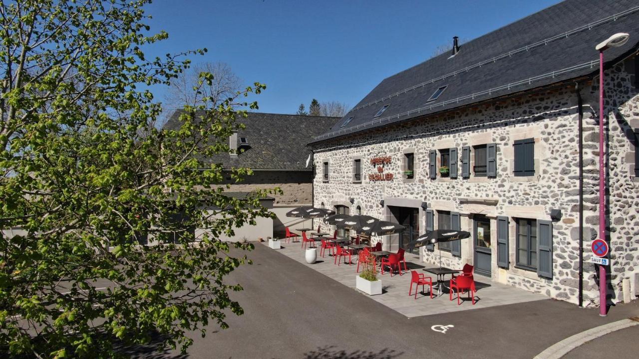 Auberge Du Cezallier Montgreleix Ngoại thất bức ảnh